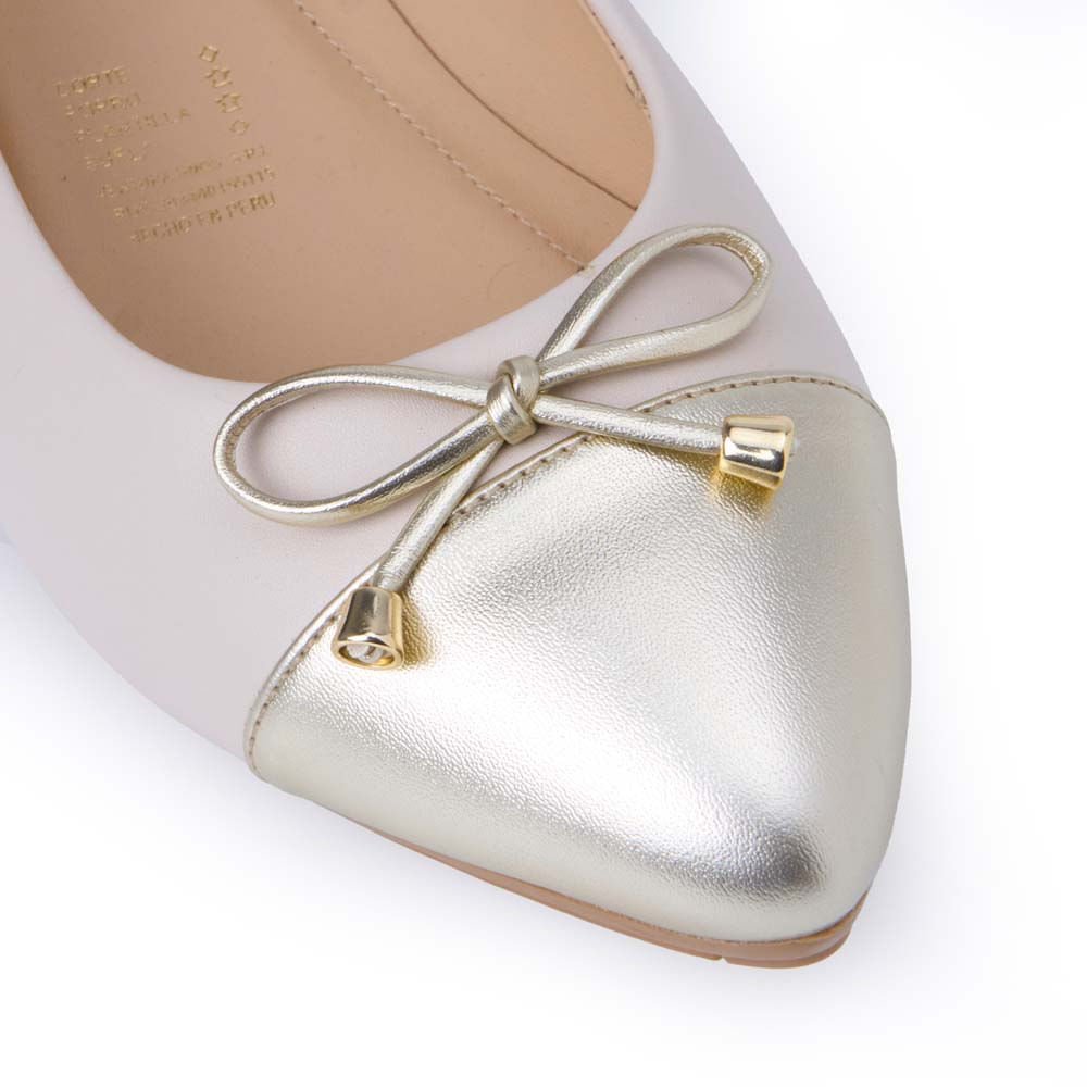 Zapato Ballerina Casual ALAY-2512 Hueso/Dorado Piazza - Imagen 2